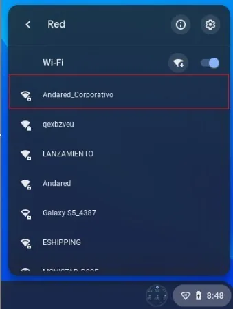 Lista de redes de Chrome OS con Andared_Corporativo señalado