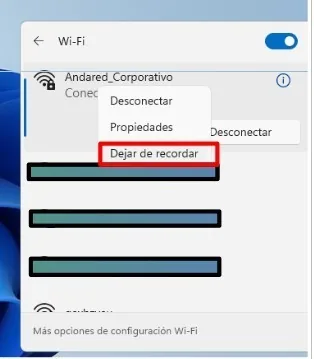 Lista de redes con el menú contextual y la opción Dejar de recordar señalada