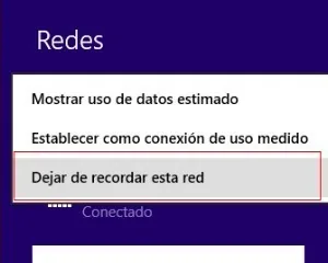 Panel Redes con el menú contextual y la opción Dejar de recordar esta red señalada